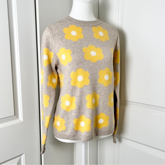 Cynthia Rowley Yellow Poppy Floral Sweater – Greige Crewneck Pullover, Medium - Picture 3 of 12